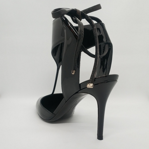 Salvatore Ferragamo Heels - Picture 10 of 16